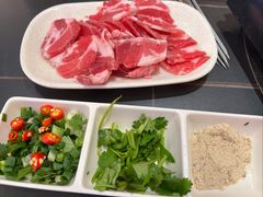 -三炮儿烧烤·羊锅·铁锅炖(南京首店)