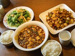 -好嫂子酱猪手•农家菜(知春路店)