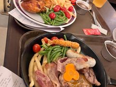 -皇室宴会厅(香港迪士尼乐园)