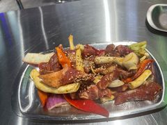 -马路牙子烧烤音乐酒馆(望京店)