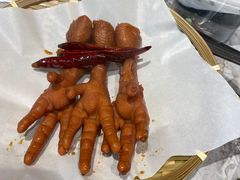 -渔语鱼新川菜Bistro(万象天地店)