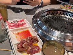 -黑金·寻焰自助百汇·烤肉·火锅(中街店)