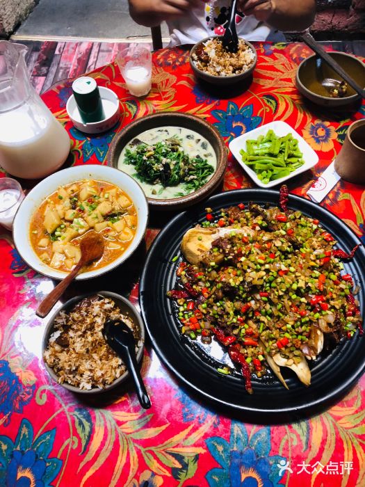 上席民间菜(西子山庄店)上席肉图片