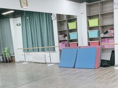 -快乐琴弦音乐舞蹈艺术教育中心(马连道校区)