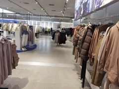 -美特斯邦威(新天地购物中心店)