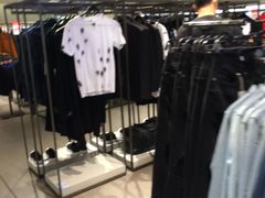 -ZARA(红谷滩万达店)