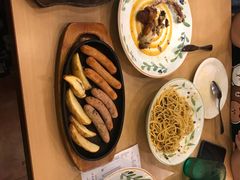-萨莉亚意式餐厅(特力时尚汇店)