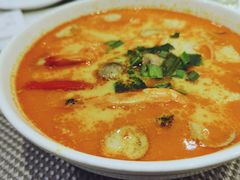 冬阴功汤配河粉-PHO東田越南粉(苏州中心店)