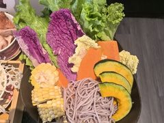 -菌自由丨野生菌火锅特色庭院餐厅(丽江古城店)