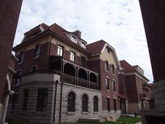 -天津津利华酒店