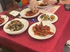 -四海一家自助餐(益田假日广场店)