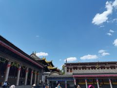 -塔尔寺游客服务中心