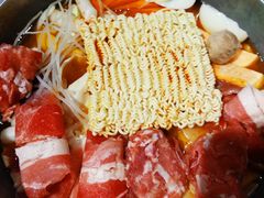 -辛明堂洞韩式芝士年糕火锅(万达店)