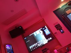-莹乐迪量贩式KTV(祝桥店)