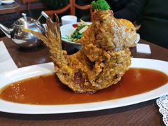 糖醋鲤鱼-老牌坊鲁菜名店(宽厚里店)