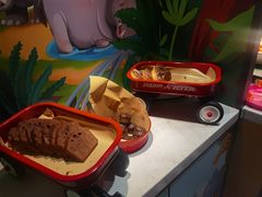 -咖啡苑自助餐厅·中国大饭店
