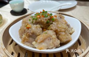 Garlic-Style Steamed Pork Ribs