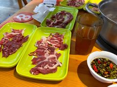 -养牛邓·潮汕牛肉海鲜自助火锅(广州店)
