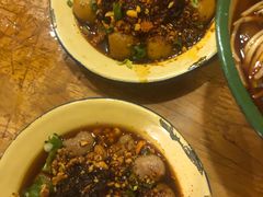 -拈签一笑黄牛肉辣卤串串