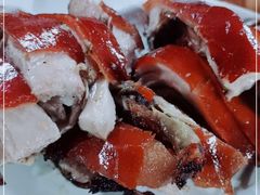 -黄记四更烤乳猪店