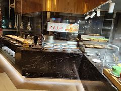 -月色西餐厅·海鲜刺身·烧烤(科学城保利郡雅酒店)