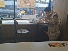-麦当劳(健德桥得来速店)