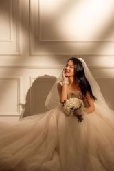 -挪娅婚纱摄影皇家会所