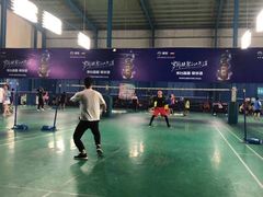 -V7动力羽毛球会馆