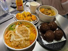 -W COLLECTIVE  DESSERT SHOP