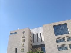 -海事大学图书馆(临港校区)