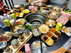 -何发发和牛烧肉·鳗鱼榴莲放题自助(乐峰广场店)