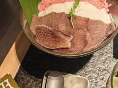 -三出山火锅(南京万象天地店)