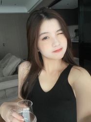 -丝语萱形象