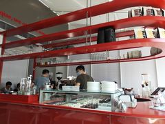 -UNI UNI(环亚凯瑟琳店)