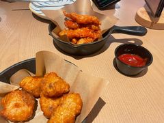 -必胜客(大宁路店)