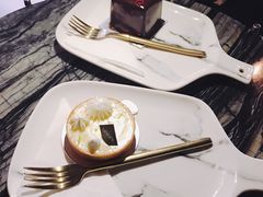 -UNI UNI(环亚凯瑟琳店)