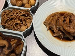 -鼎鼎香·港式火锅(北京SKP店)