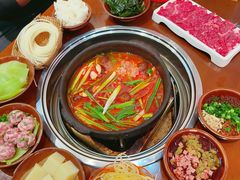 -黔有有贵州酸汤夺夺粉火锅(五味十字店)