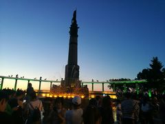 -人民防洪胜利纪念塔