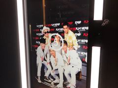-PLAY HKPOP全息偶像演唱体验馆(威灵顿广场店)