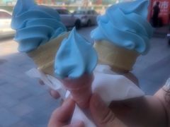 -麦当劳(展览路店)