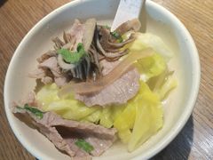 -肖四女乐山跷脚牛肉(世博源店)