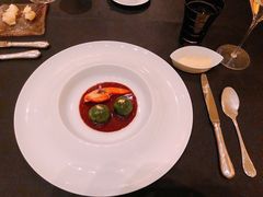 蓝龙虾-LA TABLE de Joël Robuchon Restaurant