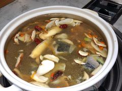 野生菌汤锅-大理董·董家小厨野生菌火锅(古城旗舰店)