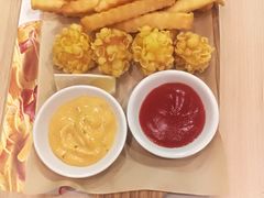 -必胜客(滨江店)