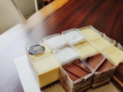 回归90蛋糕-ebeecake小蜜蜂蛋糕(酒仙桥店)