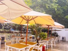 -Mark&Mars Restaurant