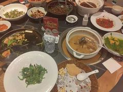 -黔蘑菇四季餐厅(观山湖店)