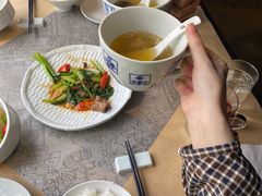 -穹六人间 people 6(岳阳路店)
