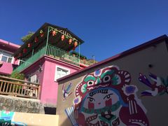 -百里峡七彩艺术小镇